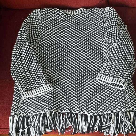 Chico's Black & White Fringe Knit Open Cardigan - Picture 4 of 4